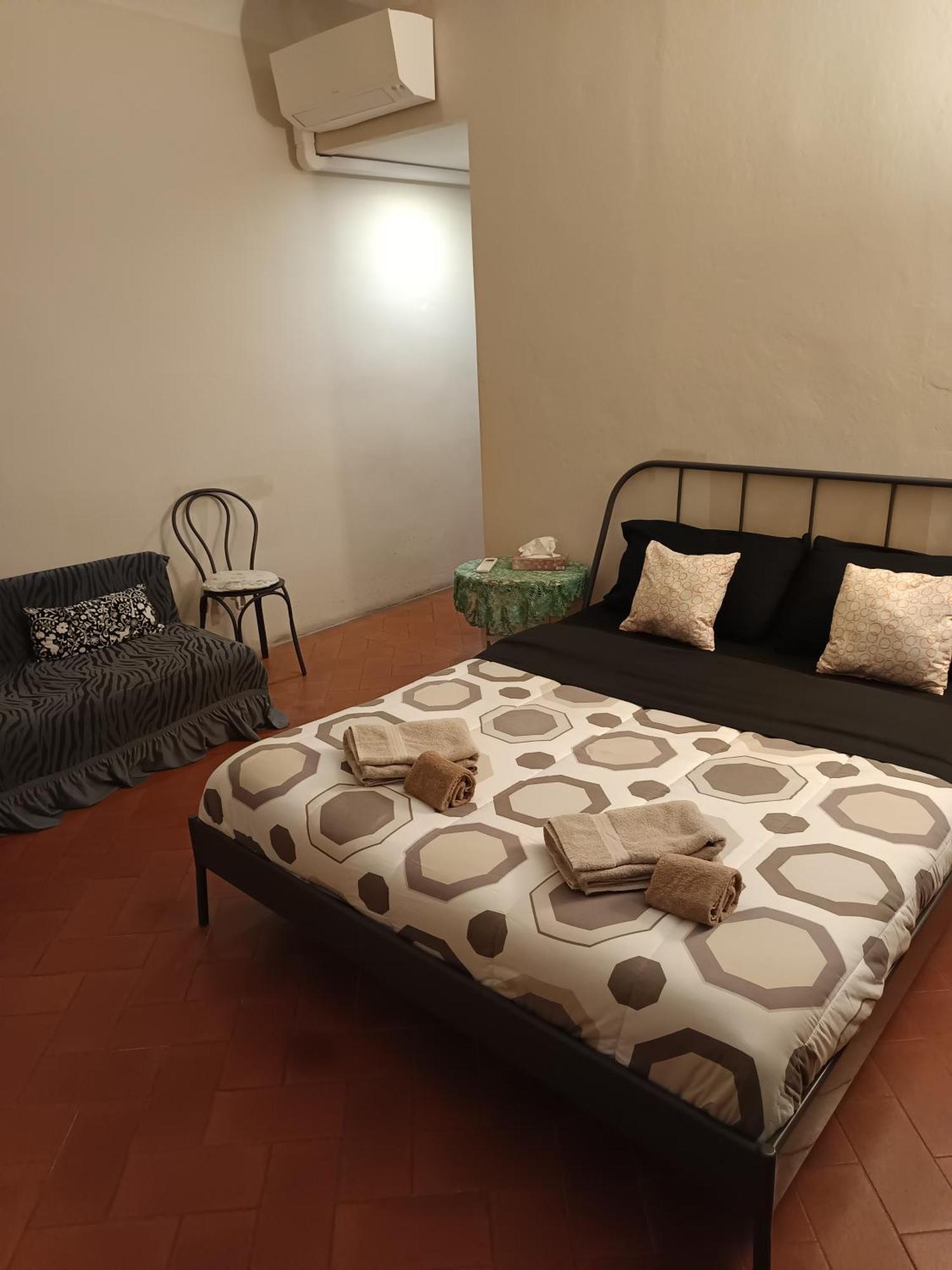 Panoramic Suite Near Duomo And Station Florence Exterior photo