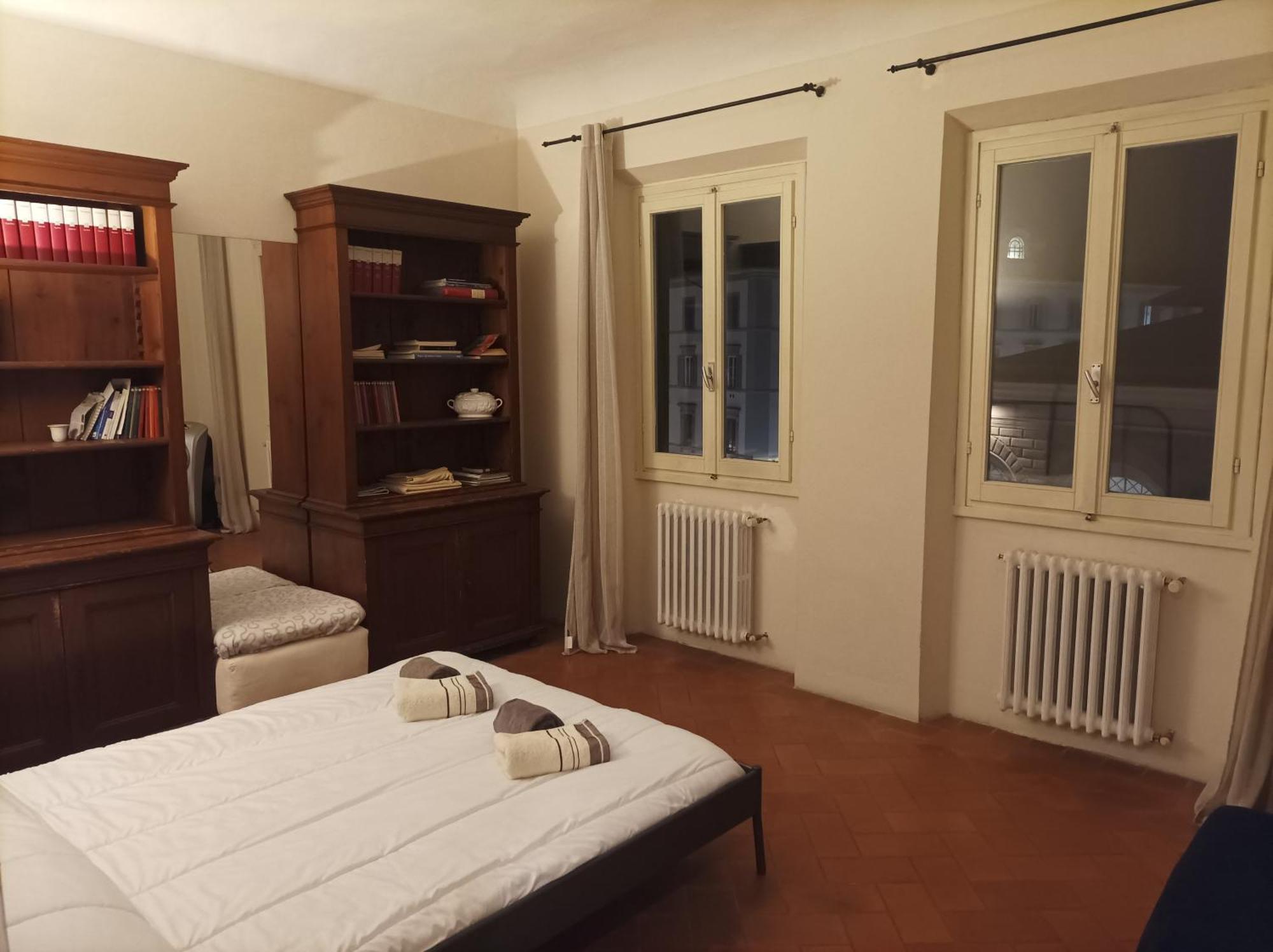 Panoramic Suite Near Duomo And Station Florence Exterior photo